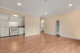 Wonderful 1 Bedroom Close to Everything! floor plan